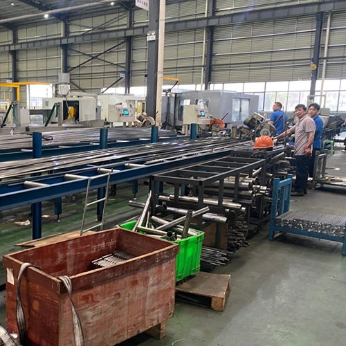 Raw material cutting